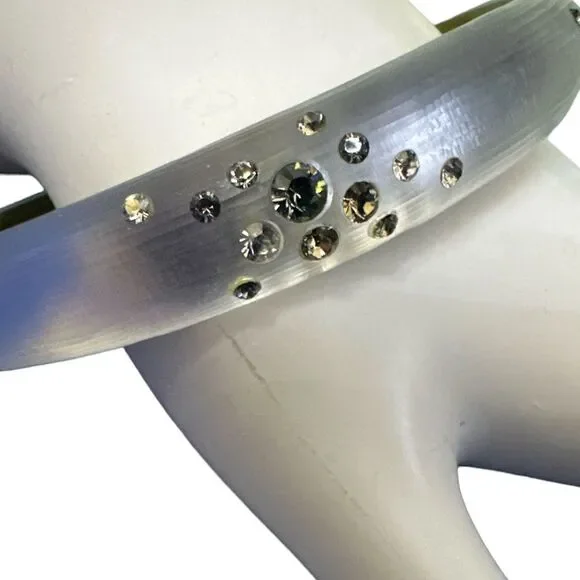 Alexis Bittar Iridescent Silver Lucite and Crystal Bangle Bracelet - Picture 6 of 10